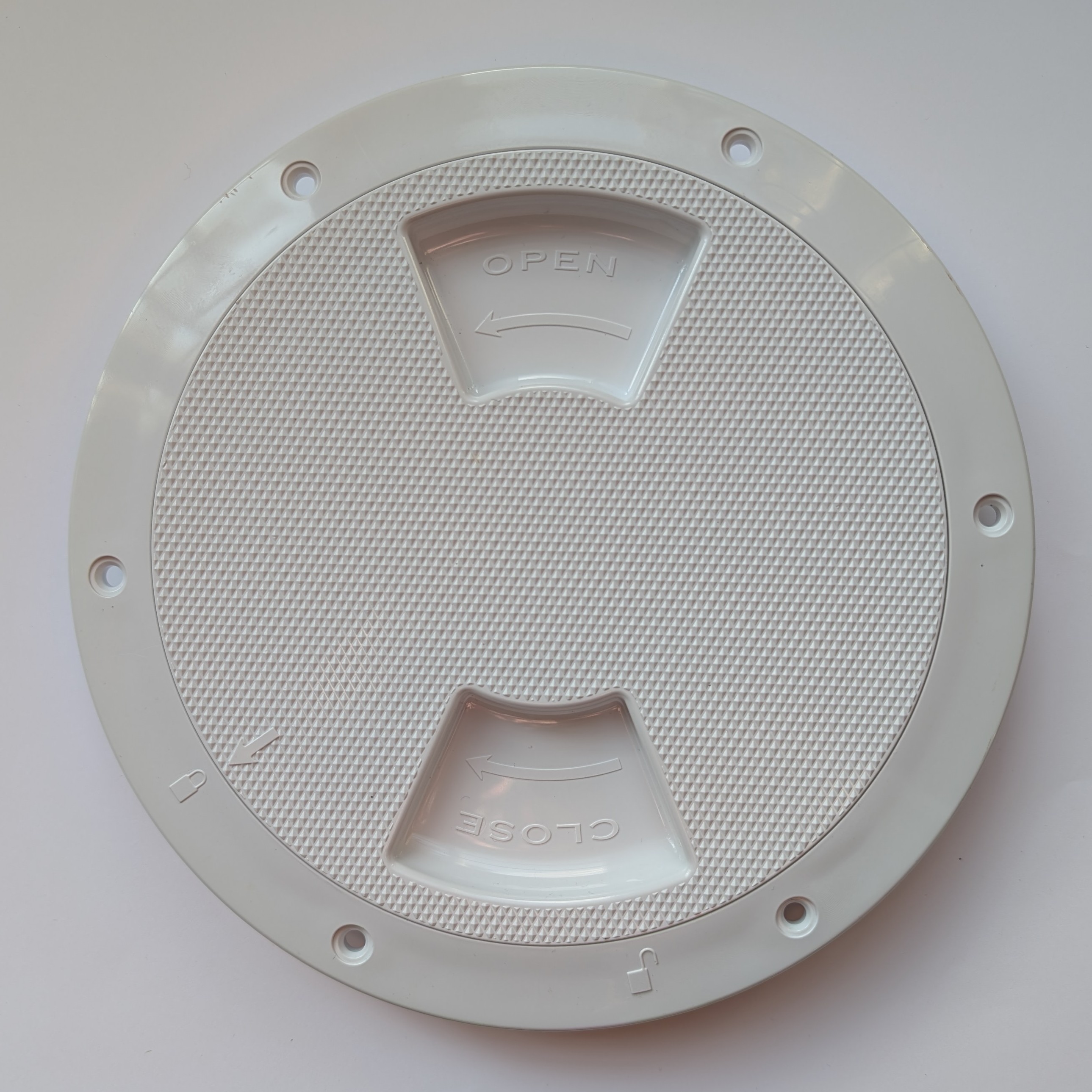 Installed view of Sea-Dog Line 6 inch quarter-turn inspection port