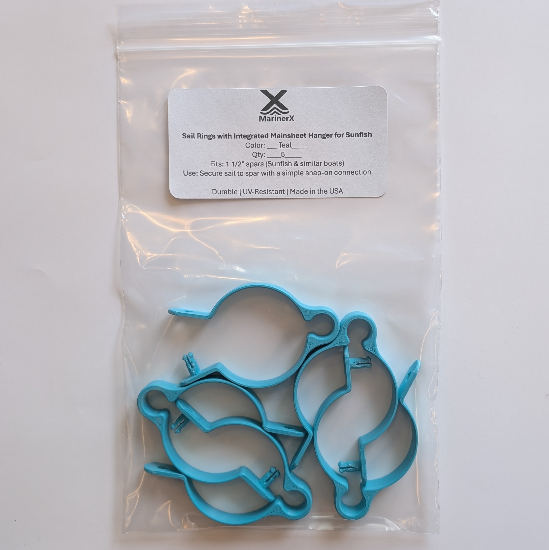 Sail Ring with Mainsheet Hanger Close